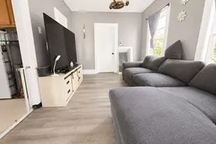 212 Vernon St, Worcester, MA 01607 - Photo 16