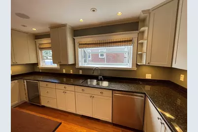 36 Gerald Rd #2, Boston, MA 02135 - Photo 6