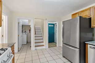 11 Chadwick St, Acton, MA 01720 - Photo 8
