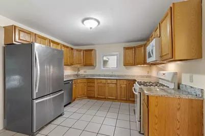 11 Chadwick Street #11, Acton, MA 01720 - Photo 6