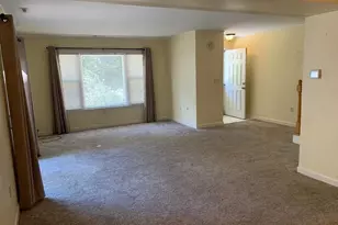 906 Edgebrook Dr, Boylston, MA 01505 - Photo 6