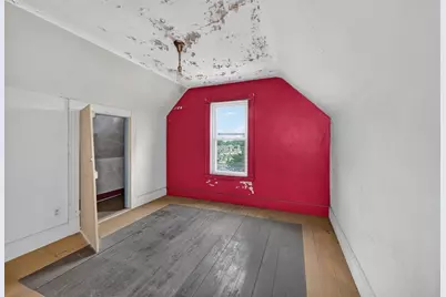 156 Broadway, Malden, MA 02148 - Photo 16