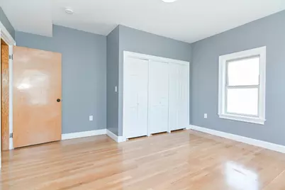 27 Houghton St, Boston, MA 02122 - Photo 20