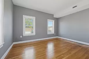 27 Houghton St, Boston, MA 02122 - Photo 30