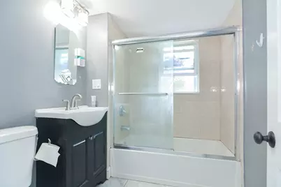 27 Houghton St, Boston, MA 02122 - Photo 18