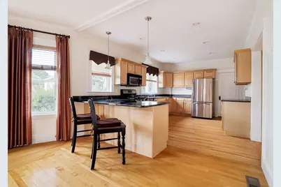 2 Peabody #2, Stoneham, MA 02180 - Photo 4