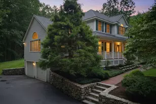 27 Great Pond Dr, Boxford, MA 01921 - Photo 2