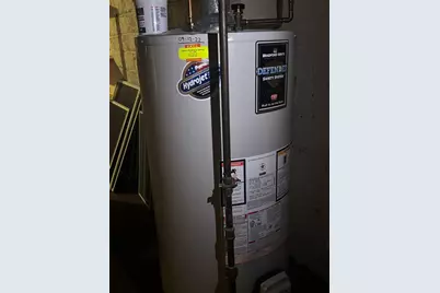 137 Appleton St, Springfield, MA 01108 - Photo 30