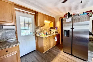 398 Main St, Springfield, MA 01151 - Photo 18