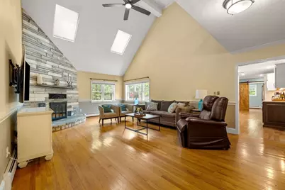 359 Holly Rd, Marshfield, MA 02050 - Photo 4