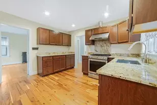 75 Appleton St, Quincy, MA 02171 - Photo 1