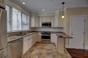 244 Adams St, Newton, MA 02458 - Photo 4