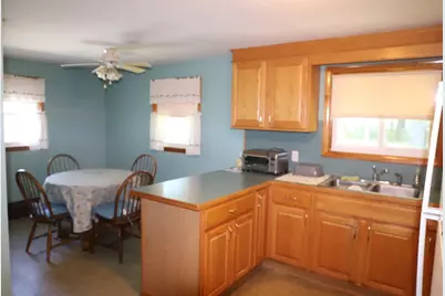 25 Peer St., Springfield, MA 01109 - Photo 10