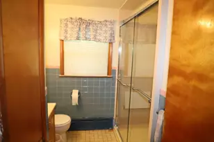 25 Peer St, Springfield, MA 01109 - Photo 18