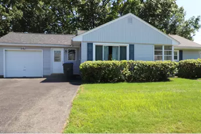 25 Peer St., Springfield, MA 01109 - Photo 2