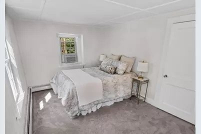 6 Edmond St, Haverhill, MA 01835 - Photo 8