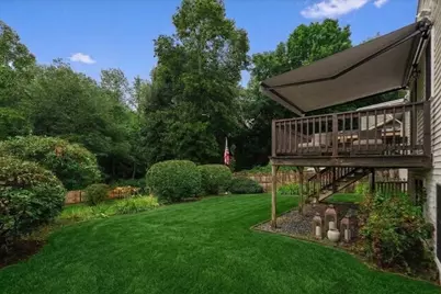 6 Edmond St, Haverhill, MA 01835 - Photo 20