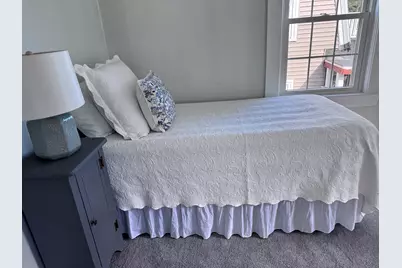 6 Edmond St, Haverhill, MA 01835 - Photo 16