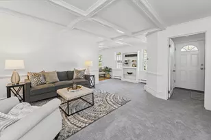 6 Edmond St, Haverhill, MA 01835 - Photo 6