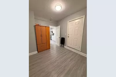 154 Marshalls St #1, Fitchburg, MA 01420 - Photo 8