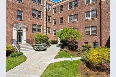 1490 Beacon St #3, Brookline, MA 02446 - Photo 24