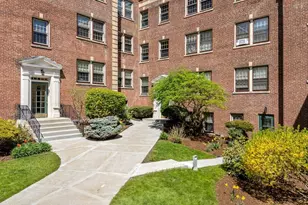 1490 Beacon St, Brookline, MA 02446 - Photo 24