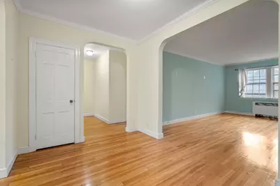 1490 Beacon St #3, Brookline, MA 02446 - Photo 2