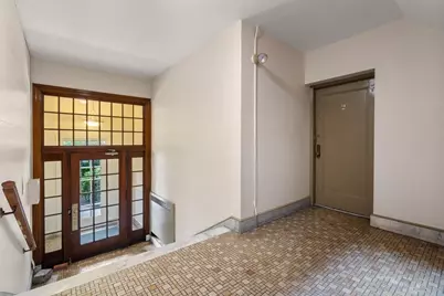 1490 Beacon St #3, Brookline, MA 02446 - Photo 18