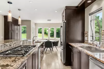 204 Country Club Way, Ipswich, MA 01938 - Photo 10