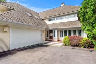204 Country Club Way, Ipswich, MA 01938 - Photo 2