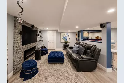 411 Pleasant St, Framingham, MA 01701 - Photo 24