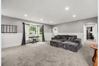 35 Anawan St, Rehoboth, MA 02769 - Photo 8