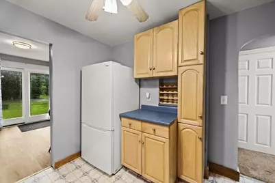 35 Anawan St, Rehoboth, MA 02769 - Photo 14
