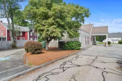 10 W Main St, Merrimac, MA 01860 - Photo 4