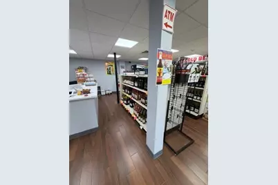 260 High St, Lowell, MA 01852 - Photo 6