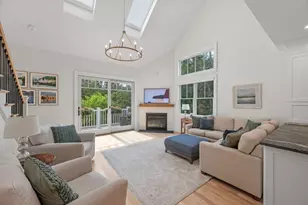 4 Talbot Ln, Reading, MA 01867 - Photo 10
