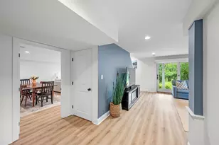 4 Talbot Ln, Reading, MA 01867 - Photo 28