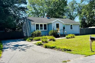 47 S Center St, Bellingham, MA 02019 - Photo 28