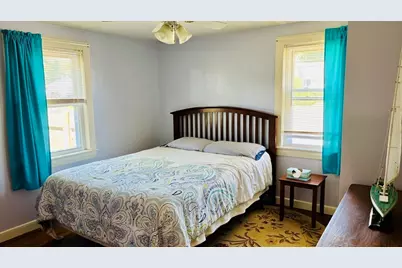 47 S. Center Street, Bellingham, MA 02019 - Photo 16