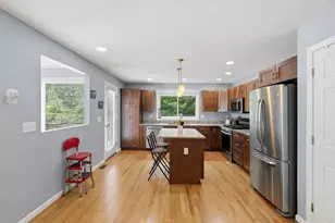 23 Governors Way, Milford, MA 01757 - Photo 12