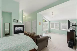 23 Governors Way, Milford, MA 01757 - Photo 18