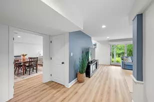 4 Talbot Ln, Reading, MA 01867 - Photo 28