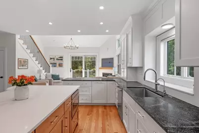 4 Talbot Lane, Reading, MA 01867 - Photo 4