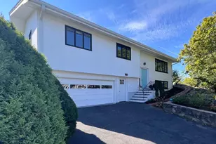 20 Parsons Dr, Swampscott, MA 01907 - Photo 2