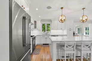 20 Parsons Dr, Swampscott, MA 01907 - Photo 4