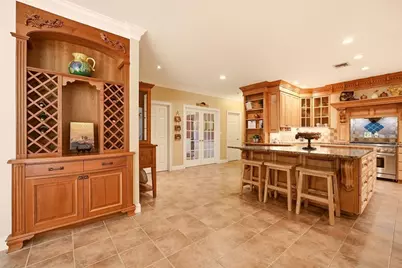 317 Linden St, Boylston, MA 01505 - Photo 12