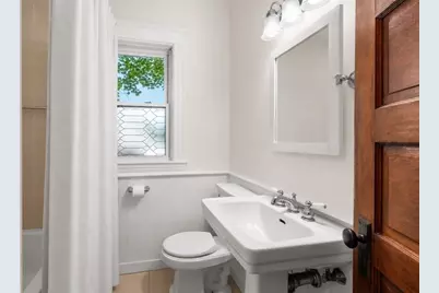 14 Forest Ave #2, Salem, MA 01970 - Photo 8