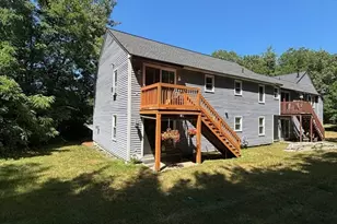54 Lantern Ln, Dracut, MA 01826 - Photo 2