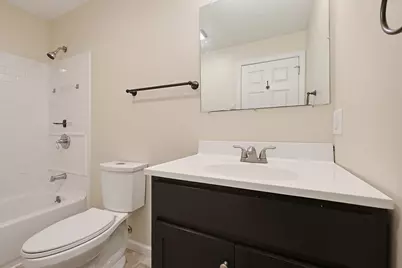 32 North St, Warren, MA 01083 - Photo 8