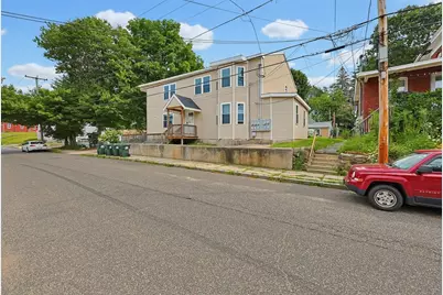 32 North St, Warren, MA 01083 - Photo 2